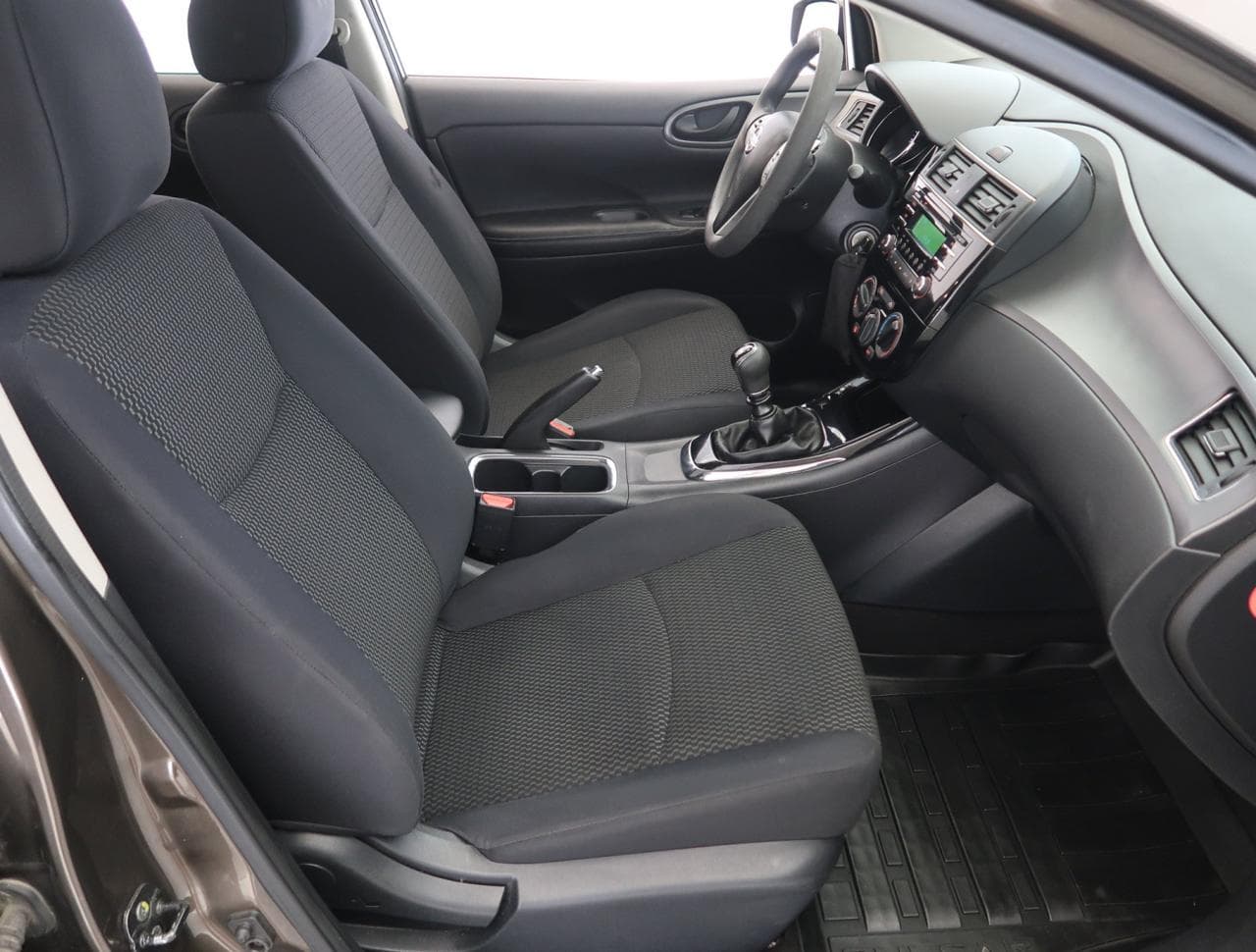 2015 Nissan PULSAR - 12