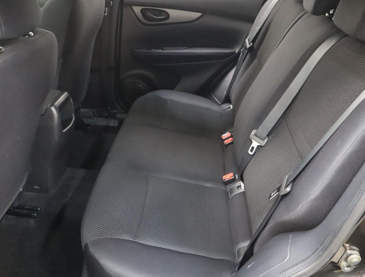 2016 Nissan Qashqai - 15