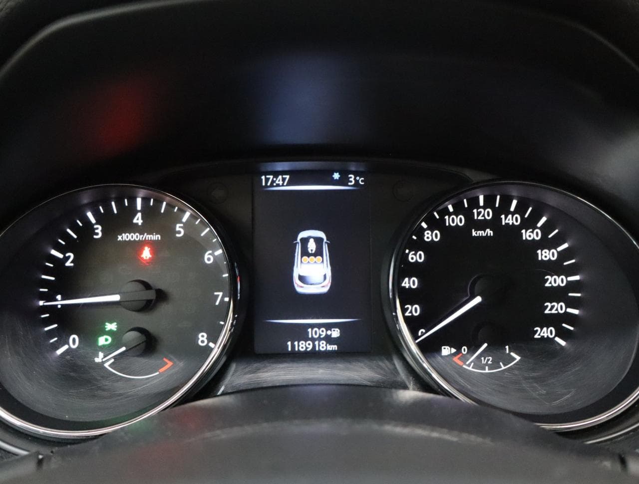 2016 Nissan Qashqai - 17