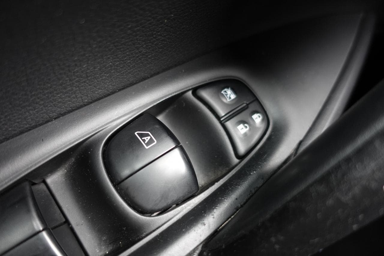 2014 Nissan Qashqai - 14