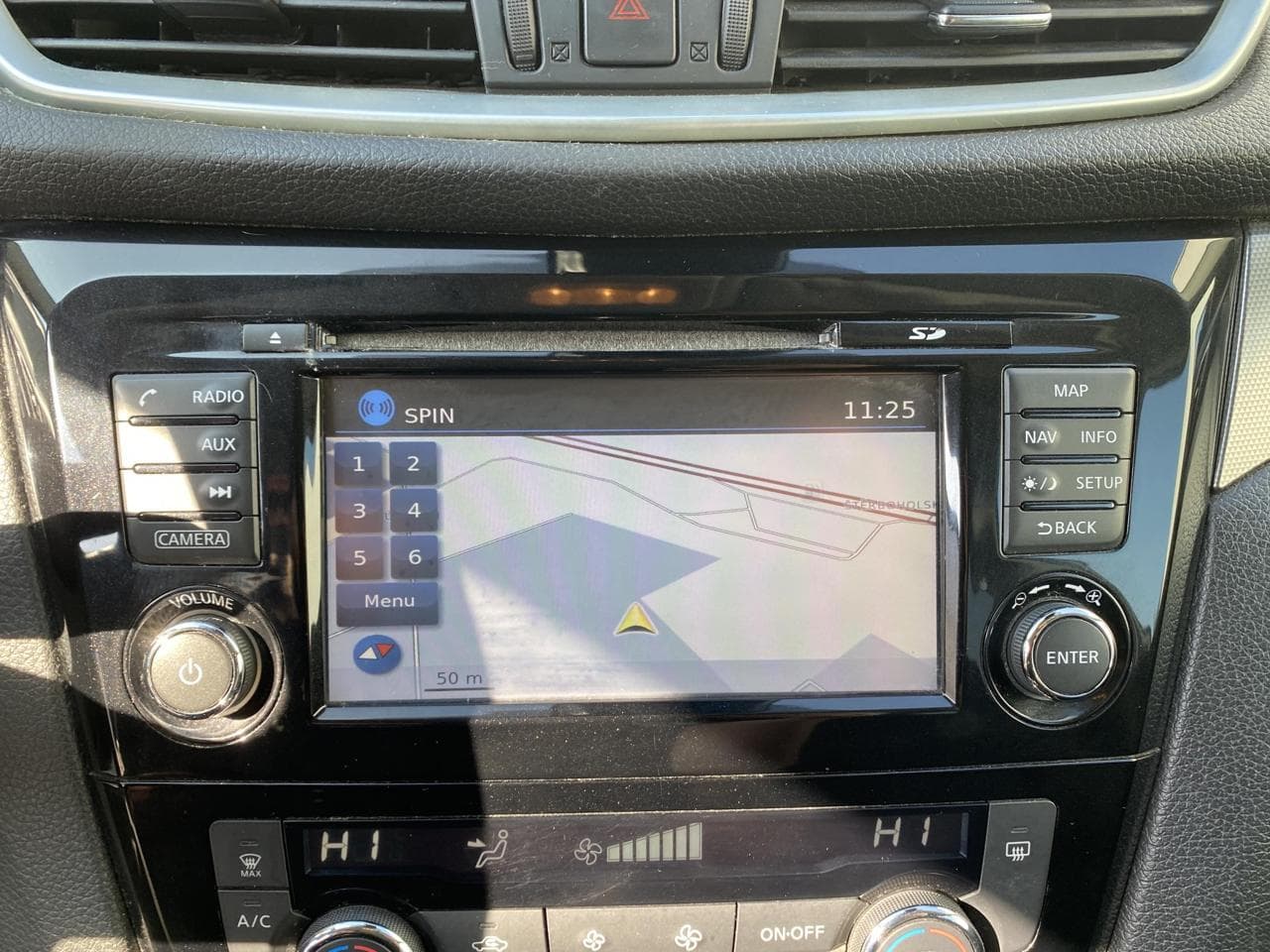 2018 Nissan Qashqai - 17