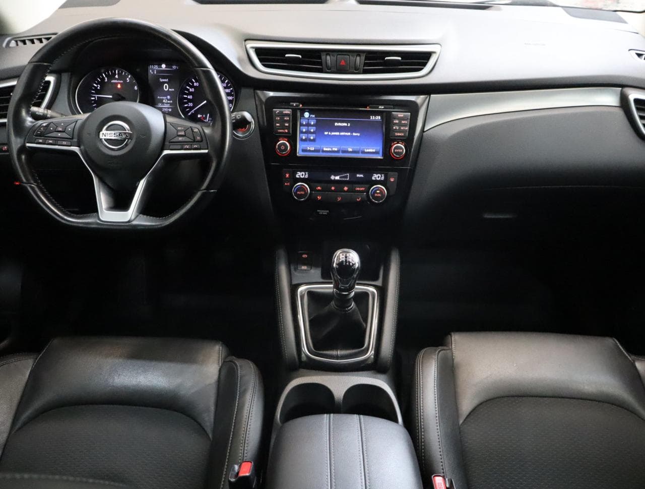 2017 Nissan Qashqai - 10