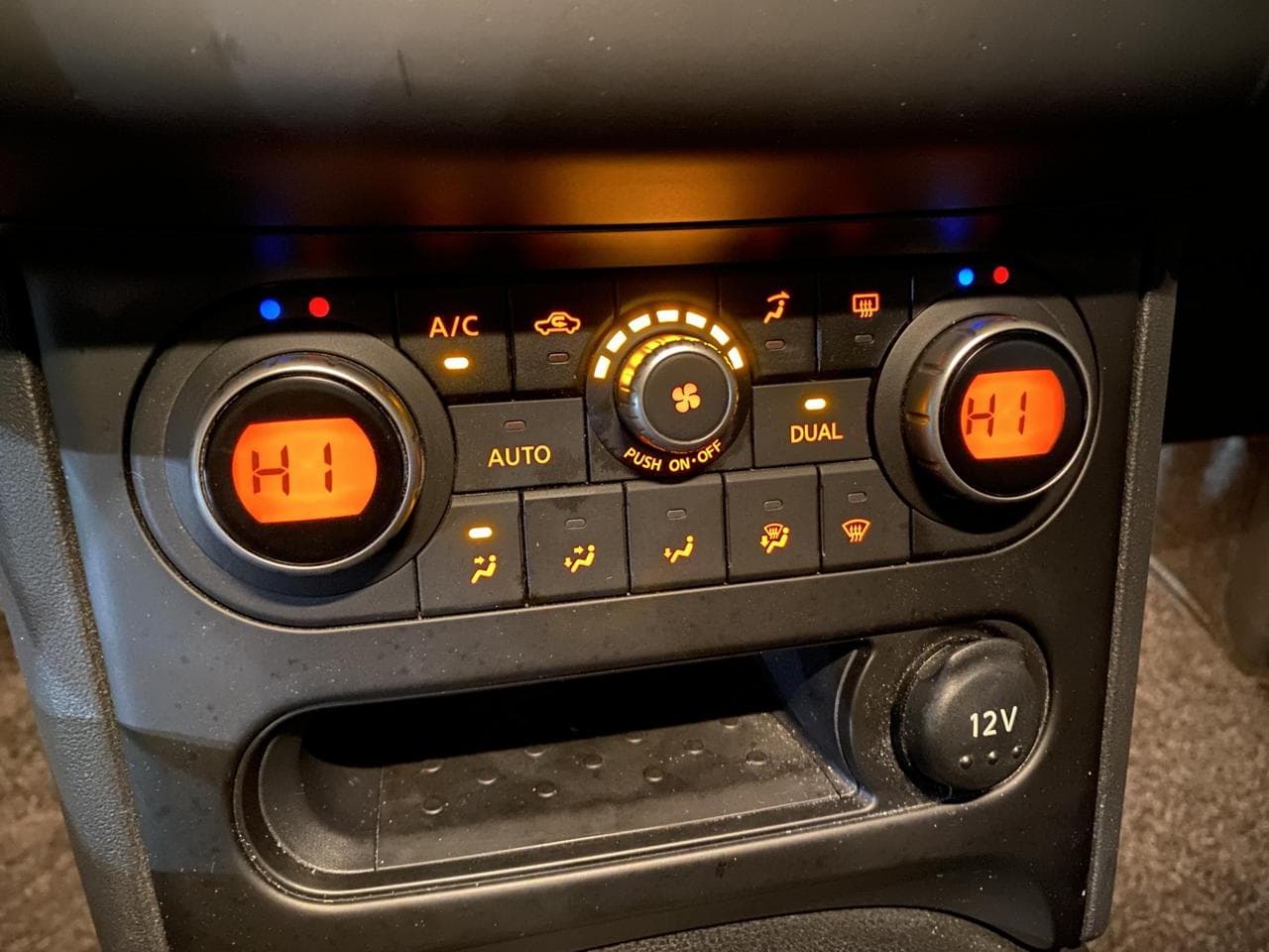 2011 Nissan Qashqai - 14