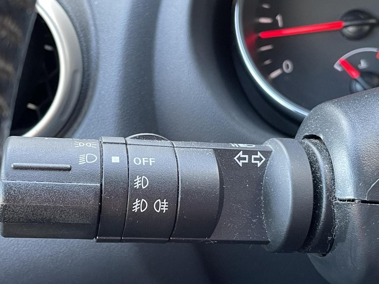 2010 Nissan Qashqai - 19