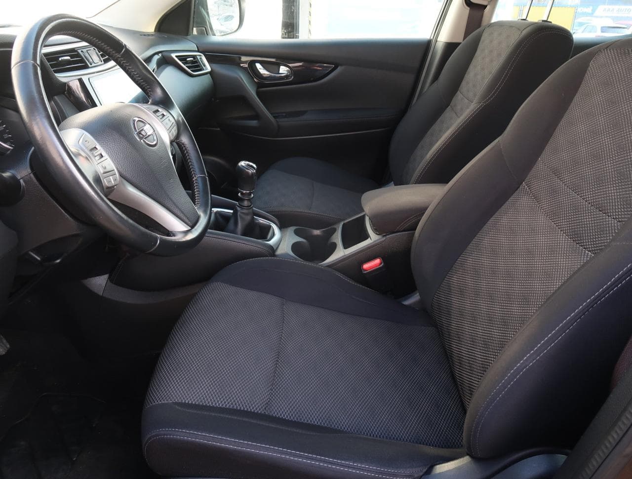 2017 Nissan QASHQAI - 16