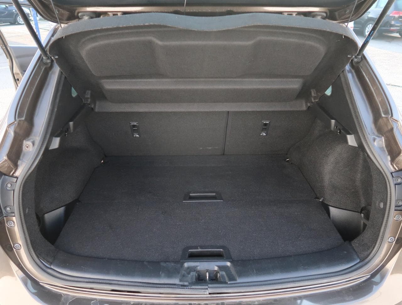2017 Nissan QASHQAI - 19