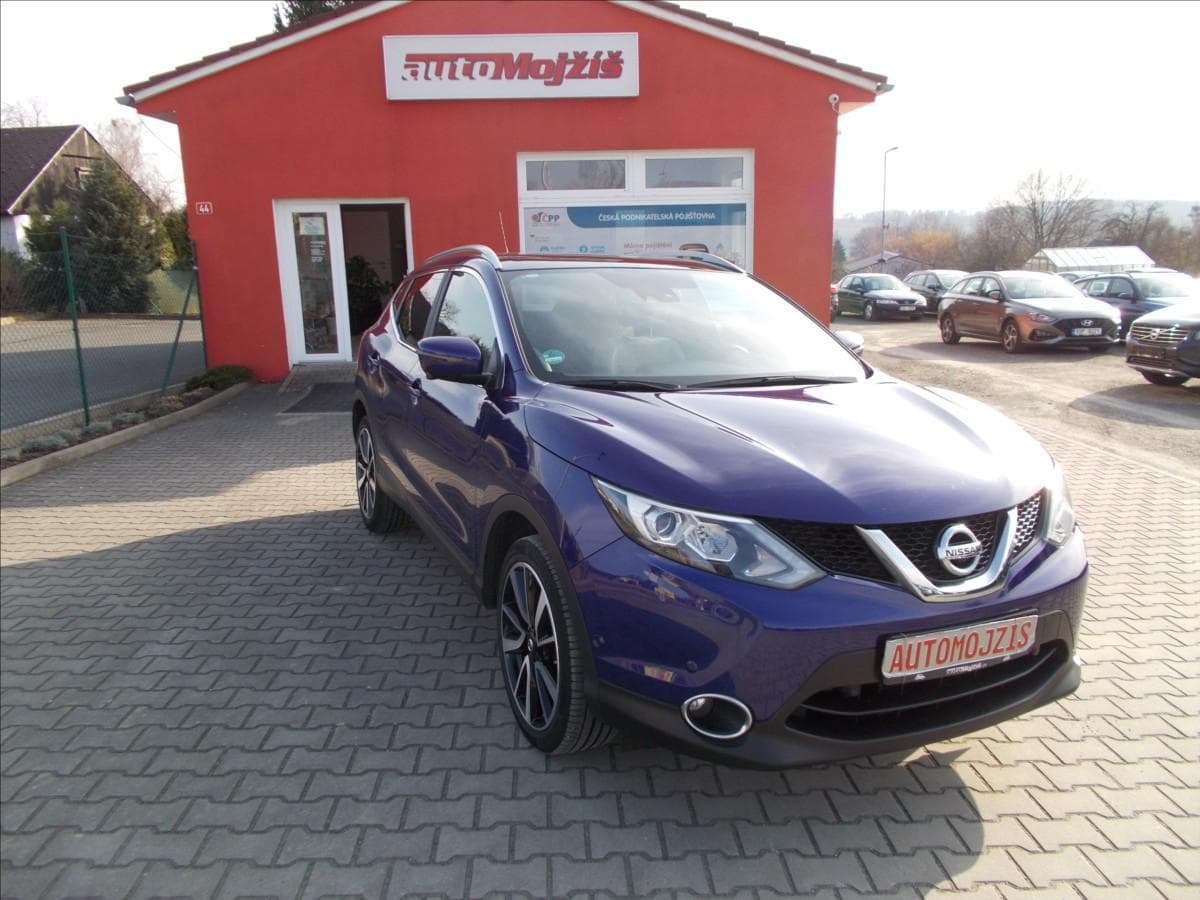 Nissan Qashqai 1,6 DIG-T 120 kW TZ 71350 KM KŮŽE SUV