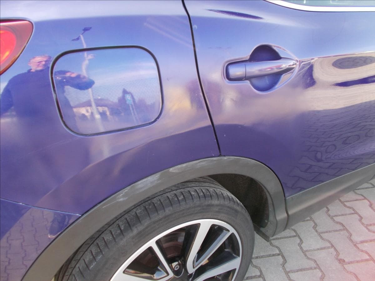 2015 Nissan Qashqai - 14