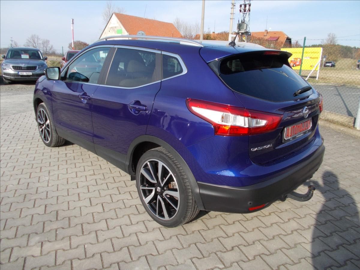 2015 Nissan Qashqai - 17