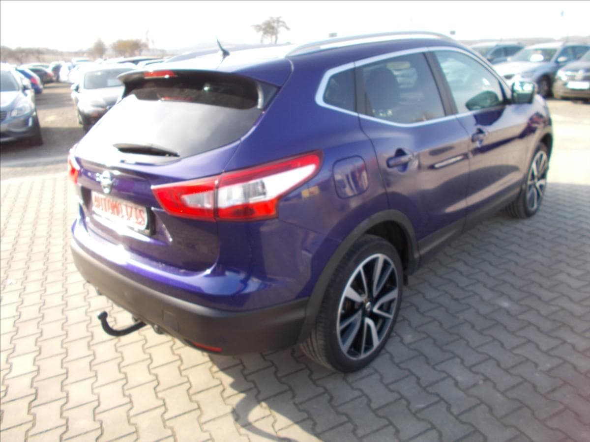 2015 Nissan Qashqai - 13