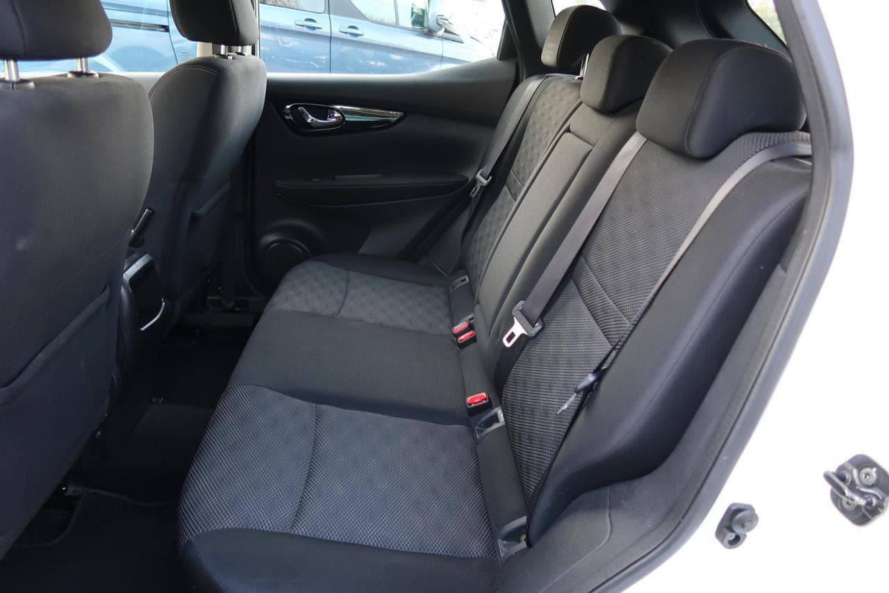 2017 Nissan Qashqai - 15