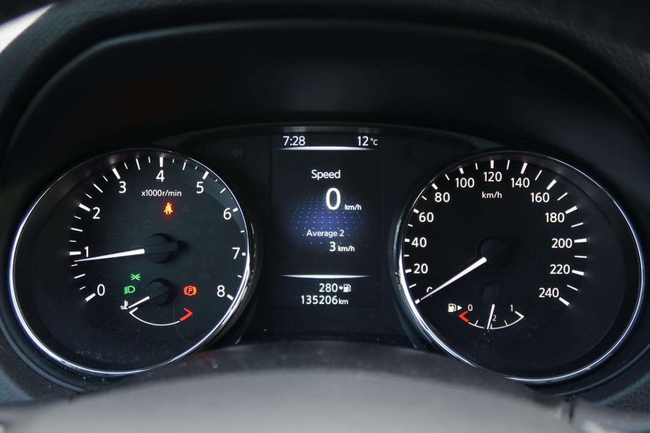 2017 Nissan Qashqai - 17