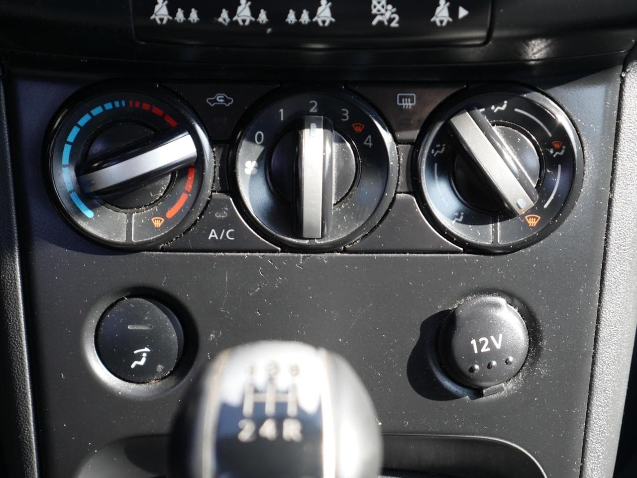 2009 Nissan Qashqai - 23