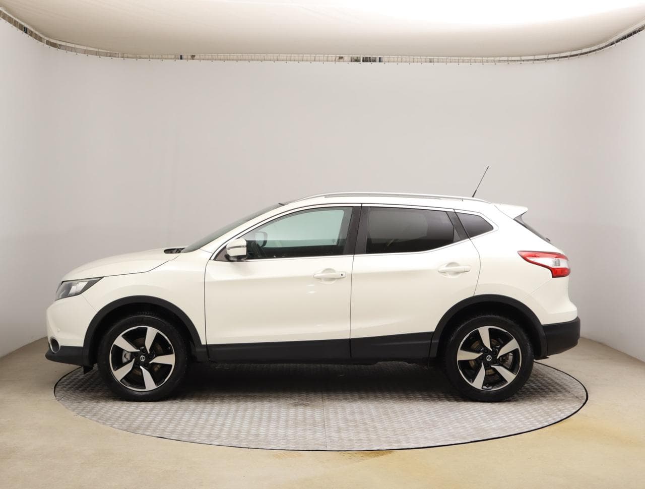 2016 Nissan Qashqai - 7