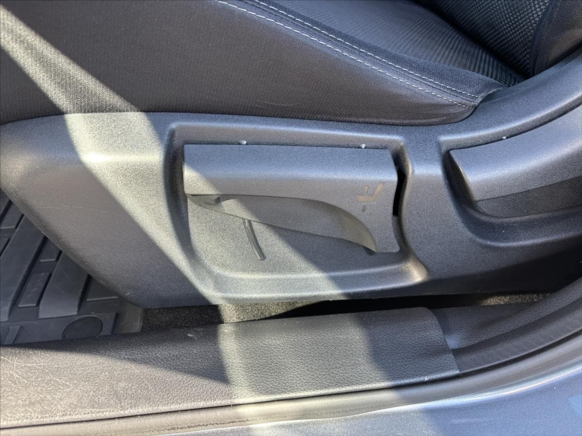 2016 Nissan Qashqai - 21