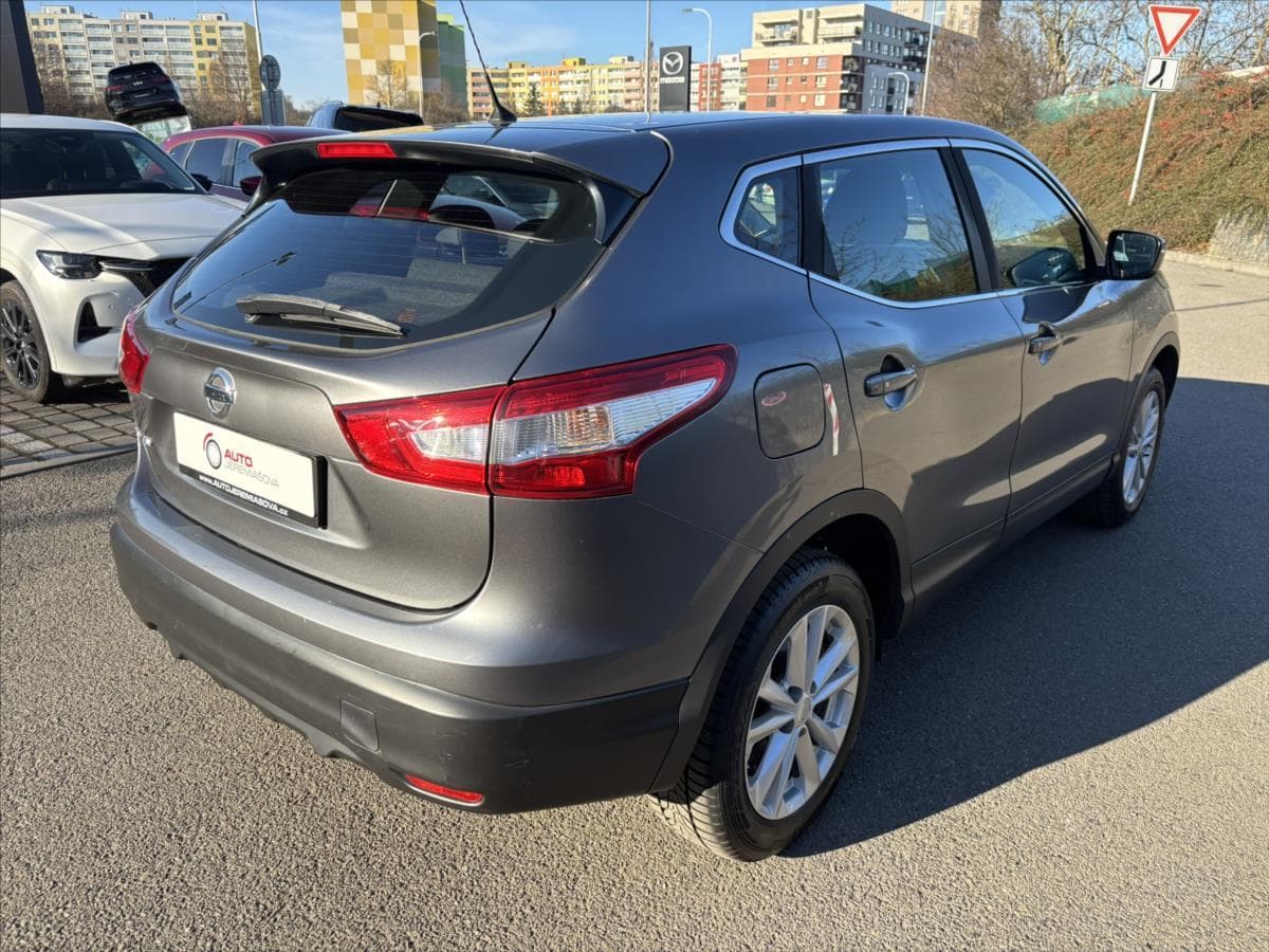 2016 Nissan Qashqai - 9