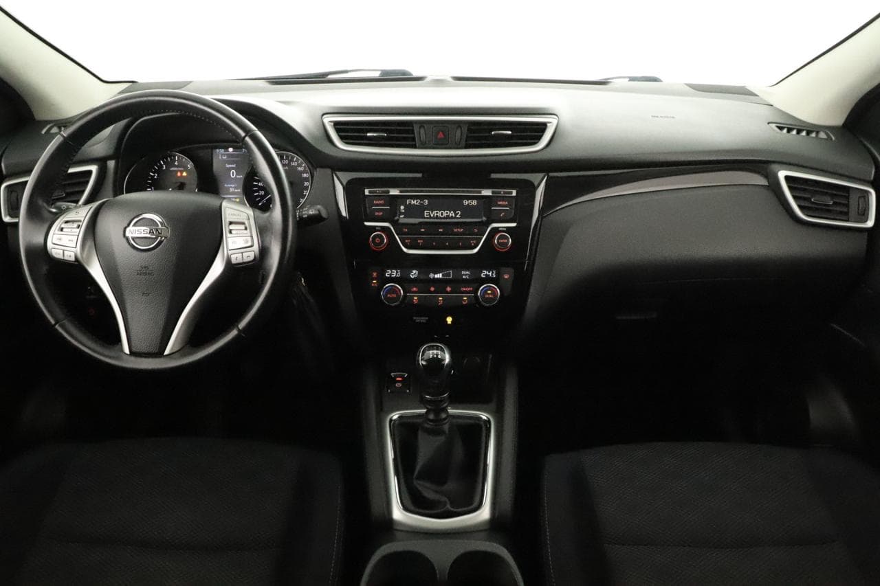 2017 Nissan QASHQAI - 9