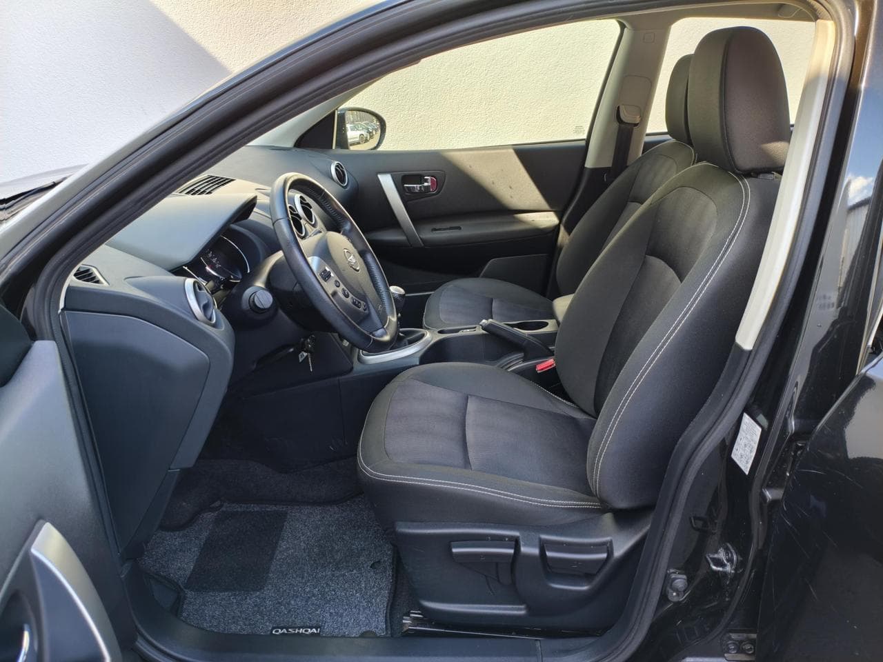 2013 Nissan Qashqai - 29