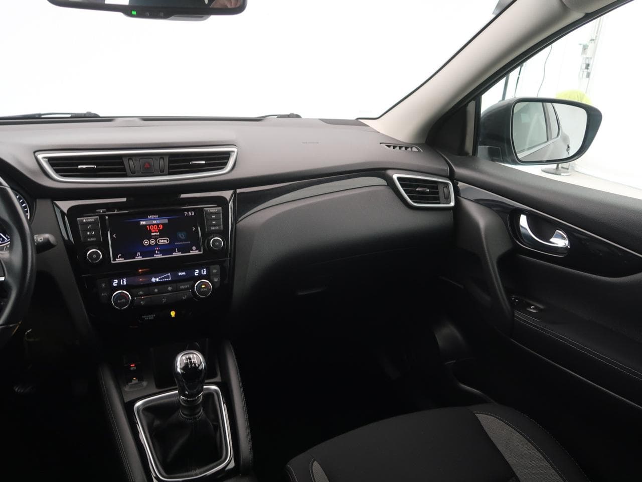 2020 Nissan Qashqai - 21