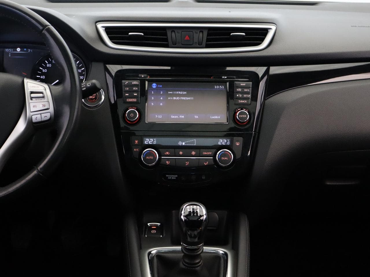 2017 Nissan QASHQAI - 16