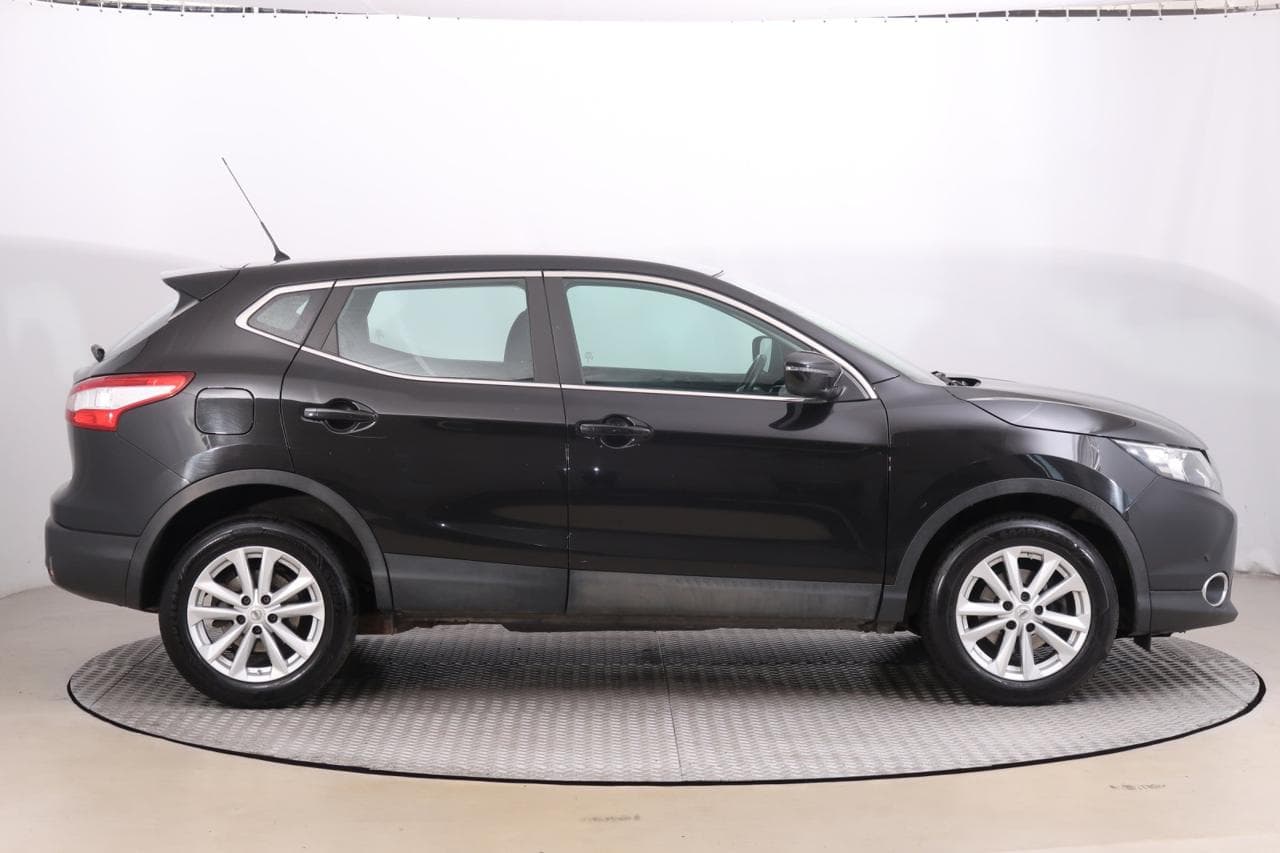 2015 Nissan QASHQAI - 8