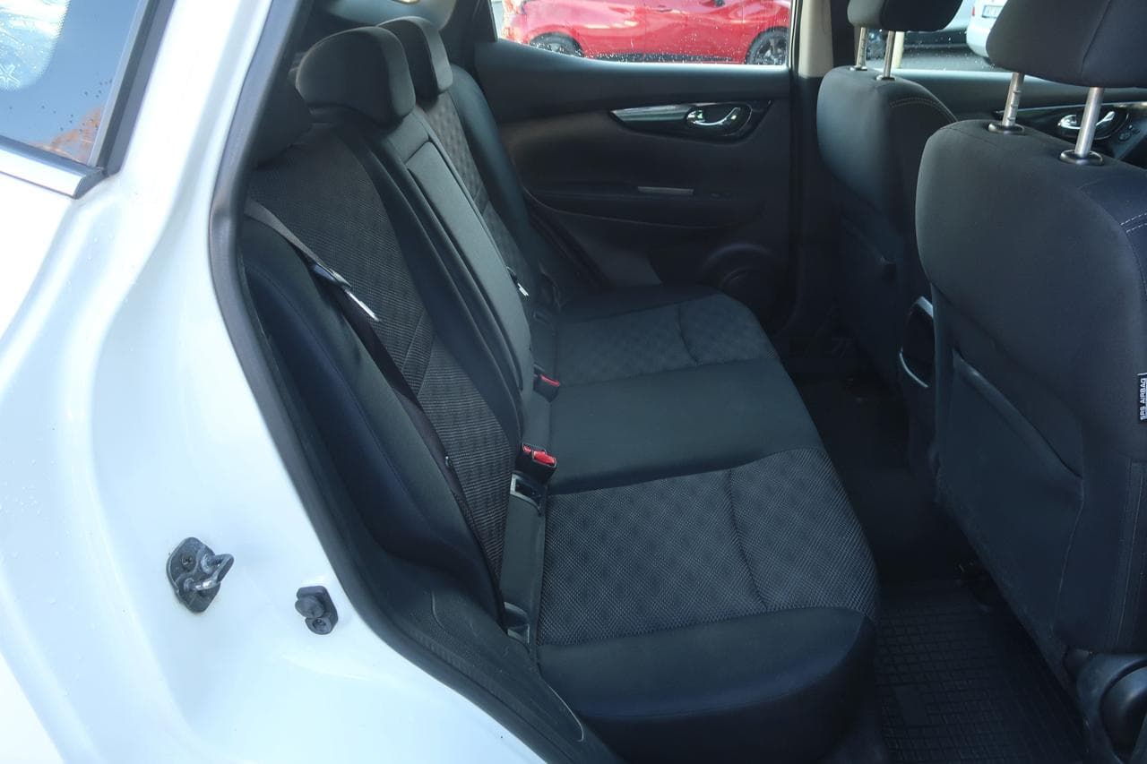 2014 Nissan QASHQAI - 24