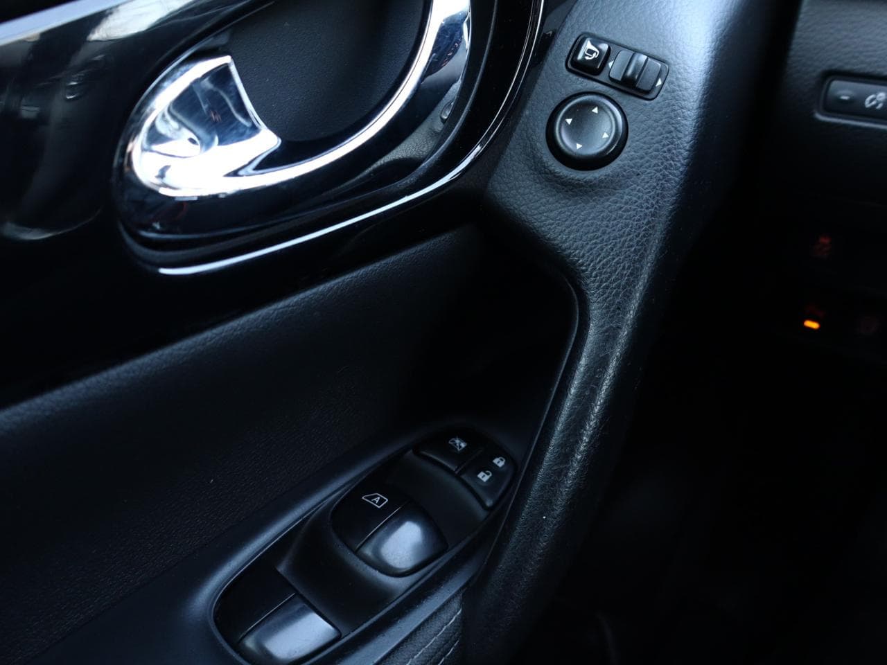 2014 Nissan QASHQAI - 34