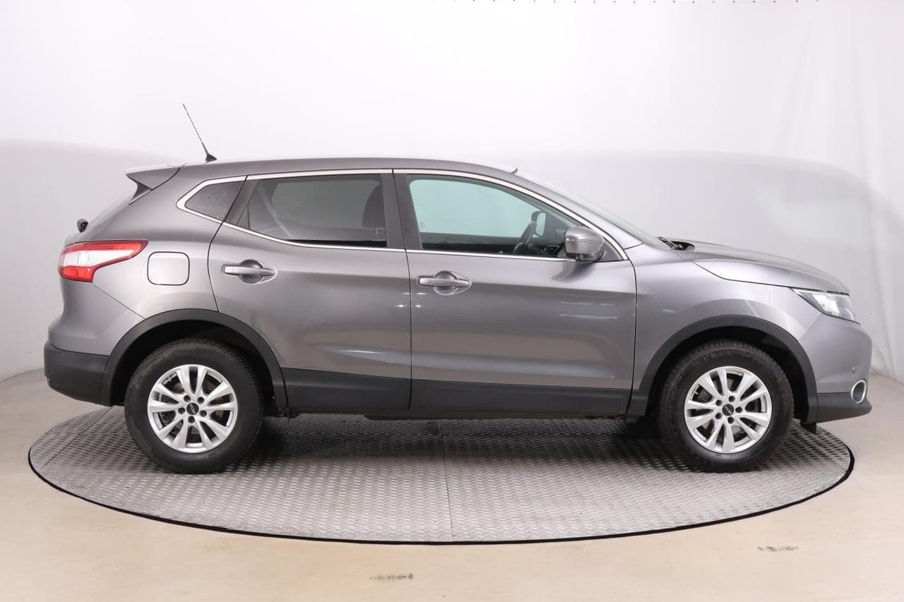 2015 Nissan QASHQAI - 7