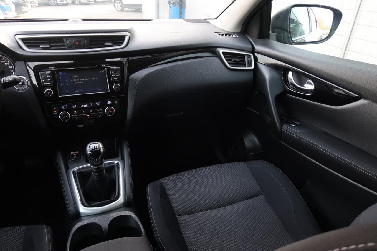 2015 Nissan QASHQAI - 12