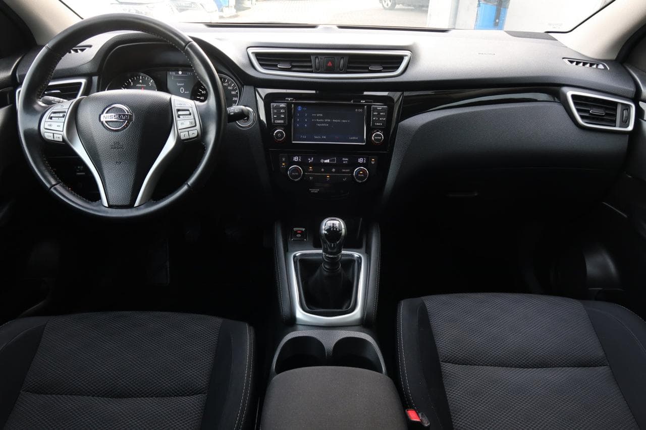 2015 Nissan QASHQAI - 11