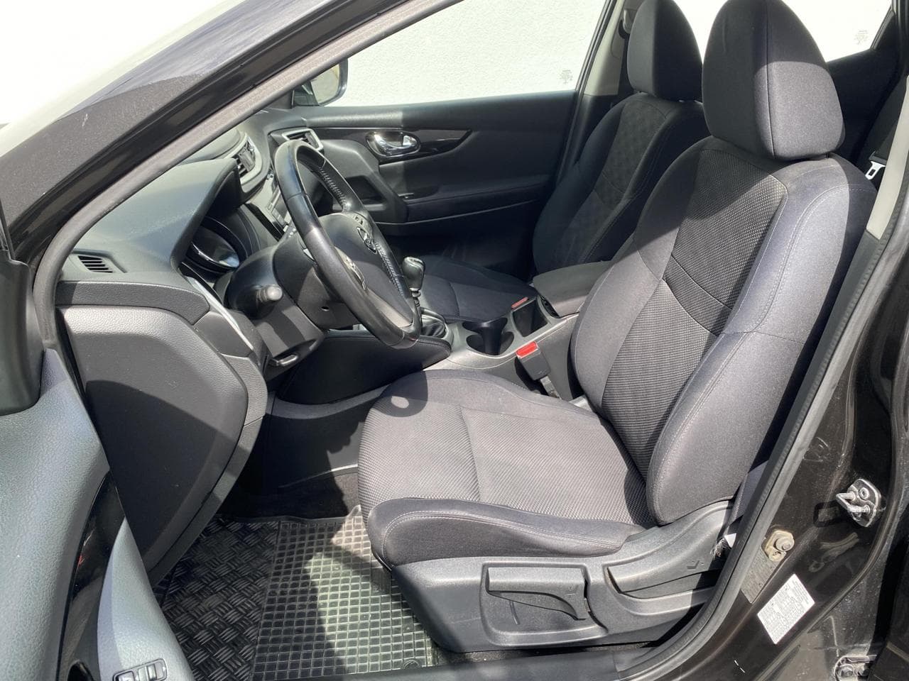 2017 Nissan QASHQAI - 12