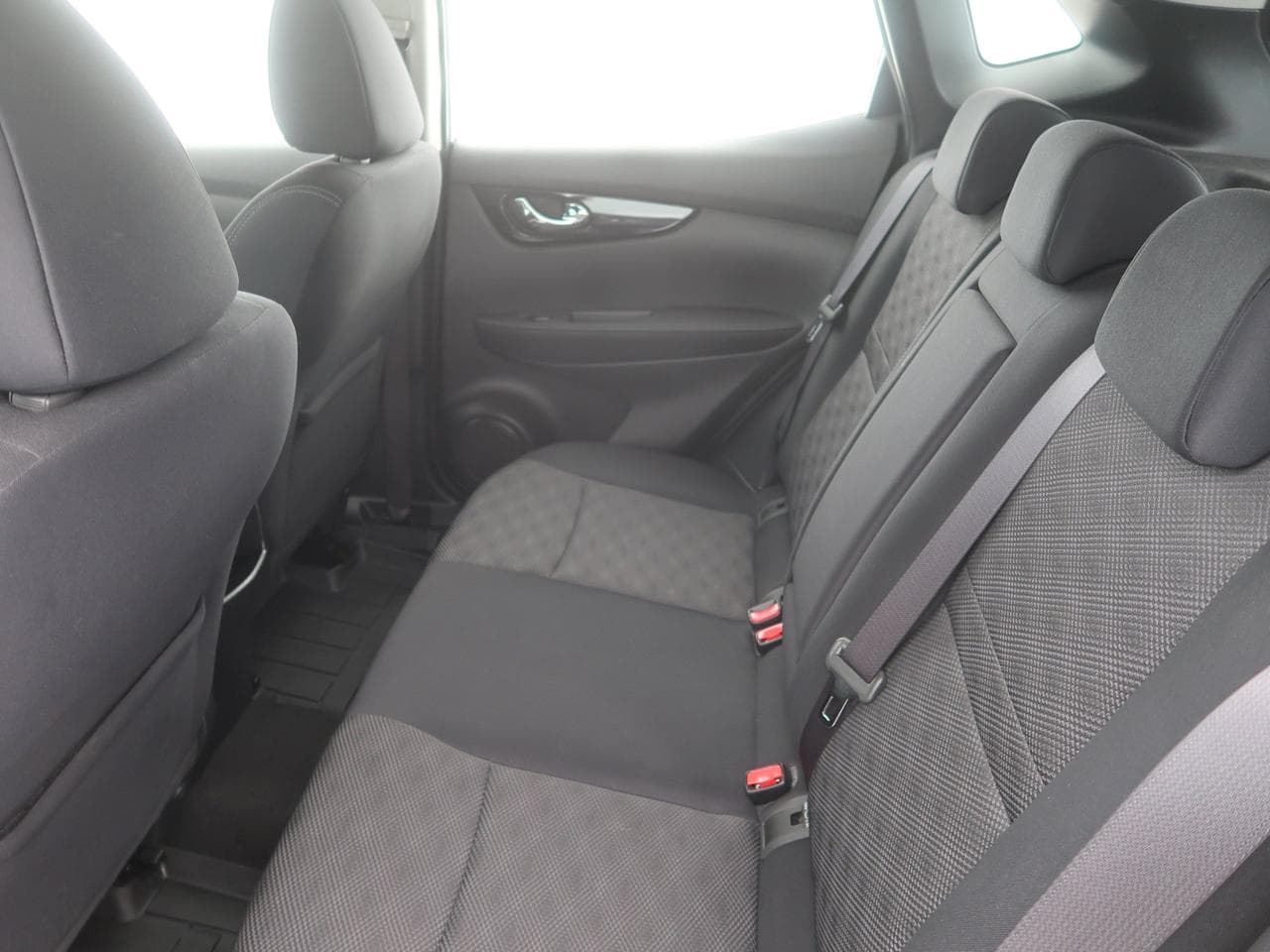 2015 Nissan QASHQAI - 15