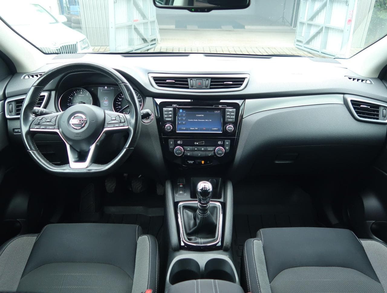 2018 Nissan QASHQAI - 10