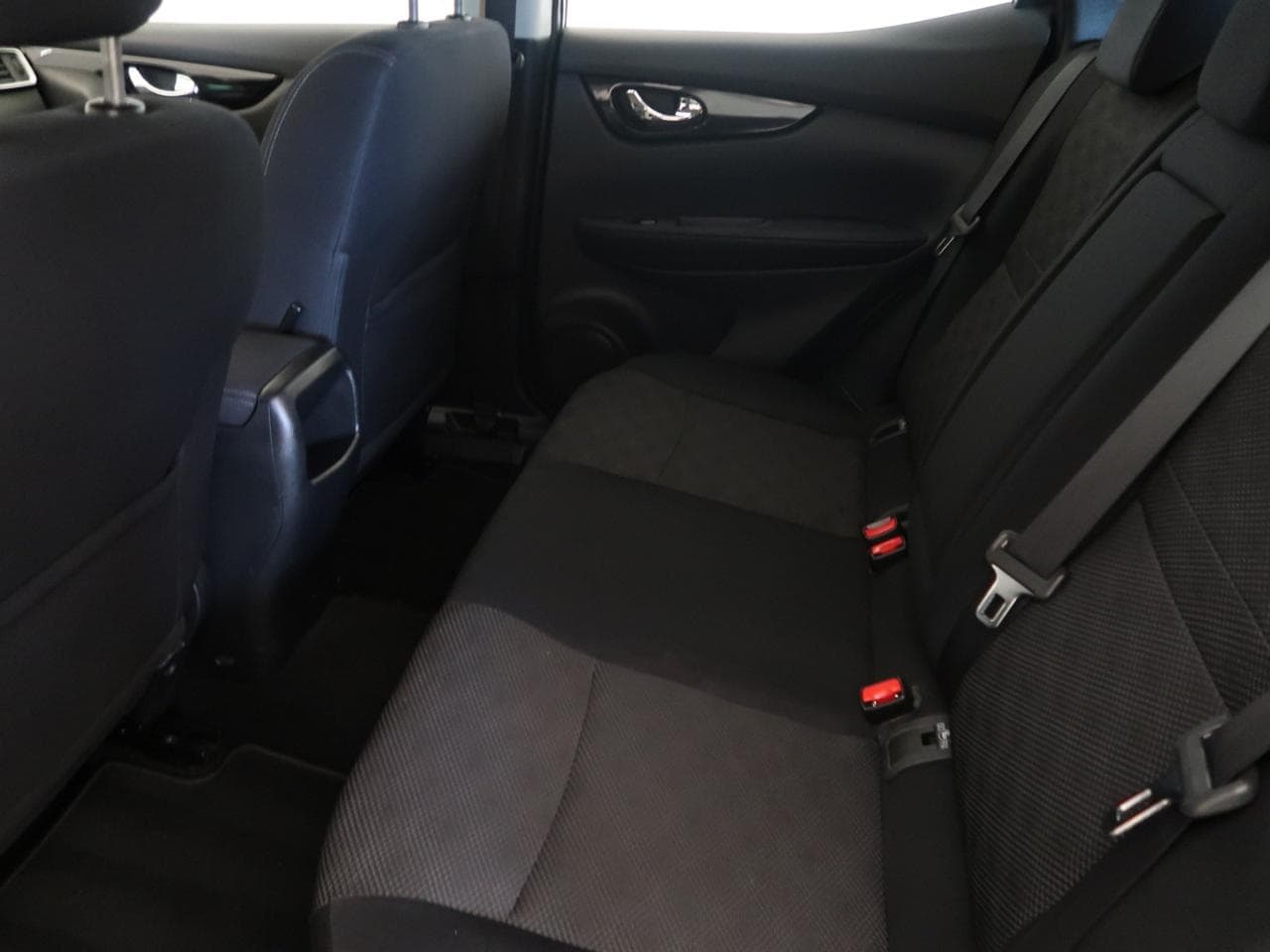 2016 Nissan QASHQAI - 15