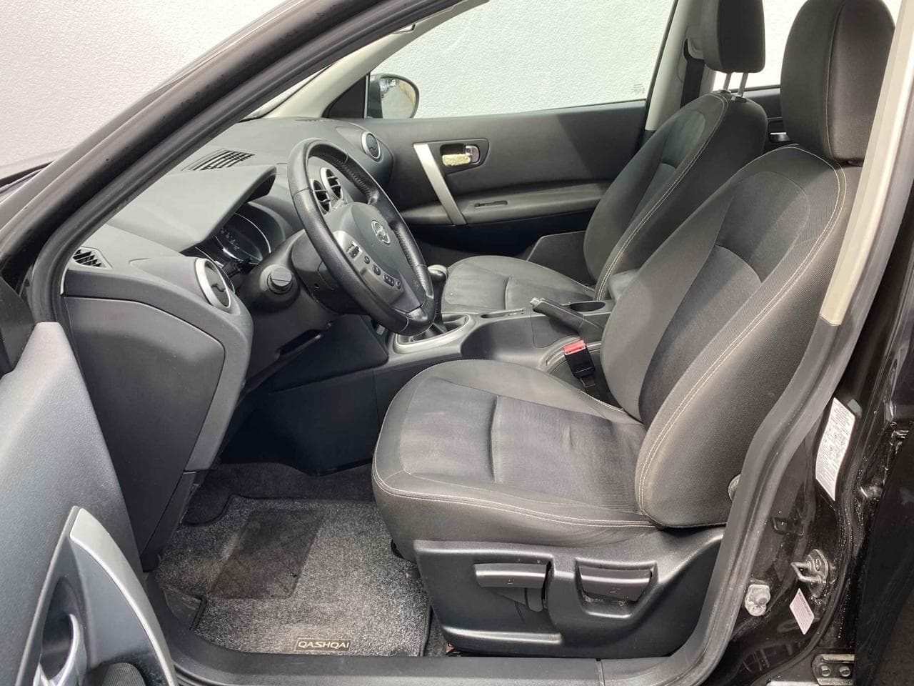 2011 Nissan QASHQAI - 17