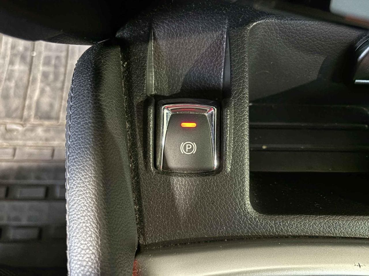 2014 Nissan QASHQAI - 18