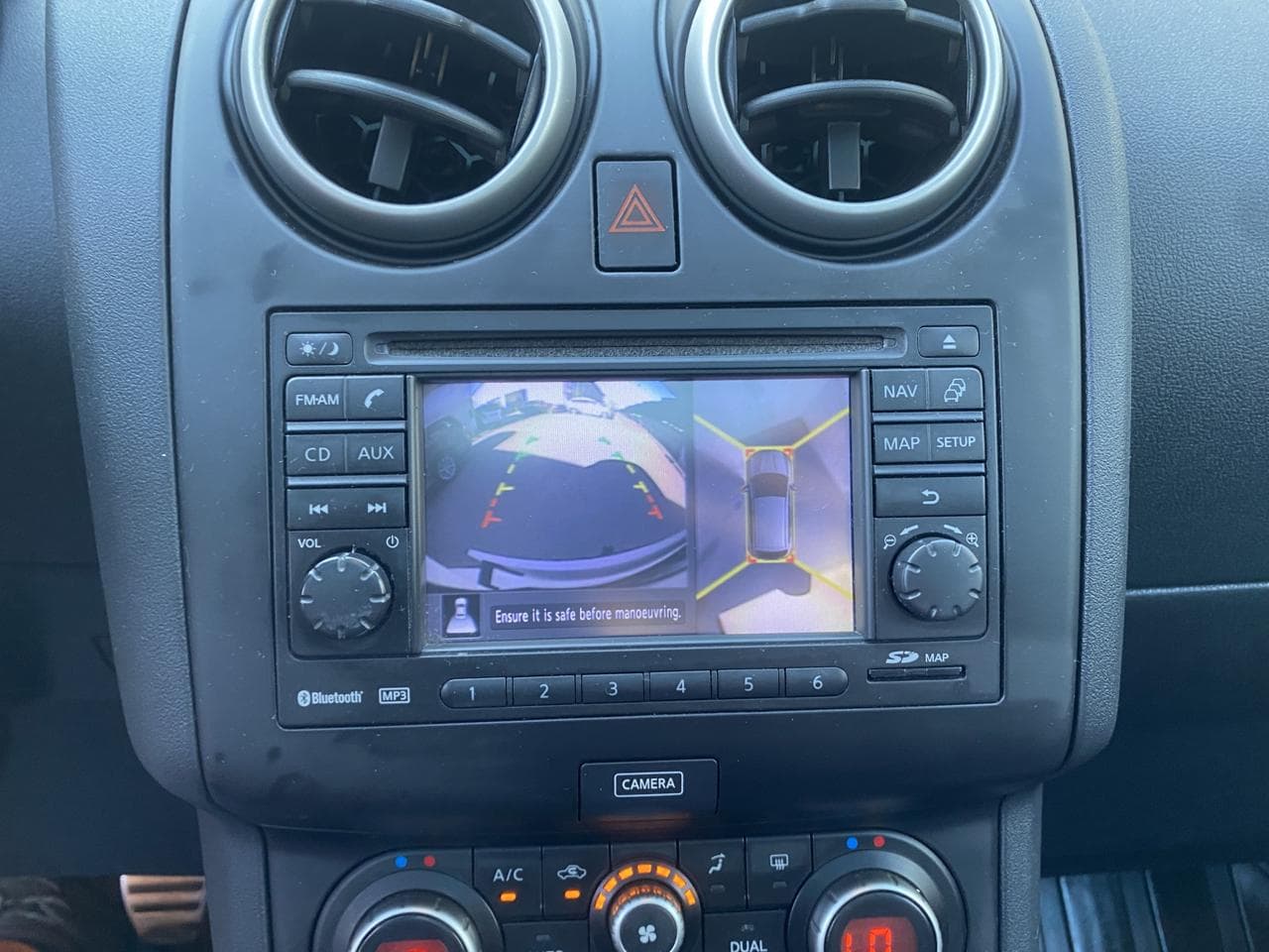 2012 Nissan QASHQAI - 37