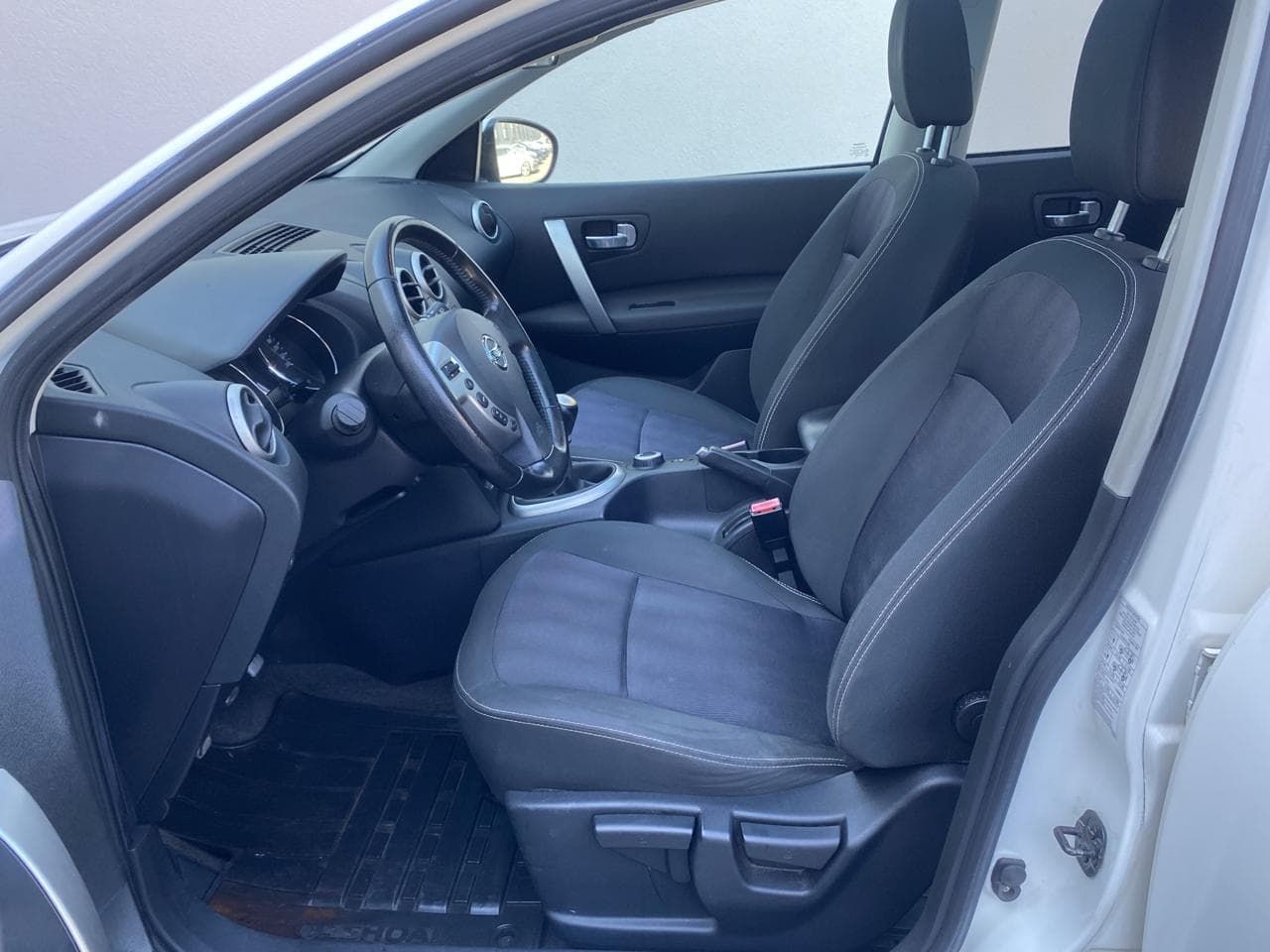 2012 Nissan QASHQAI - 17