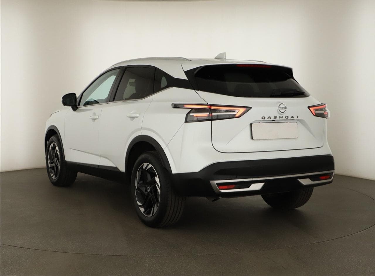 2025 Nissan QASHQAI - 5