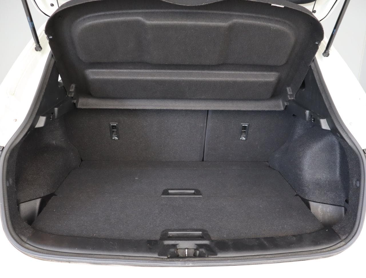 2018 Nissan QASHQAI - 19