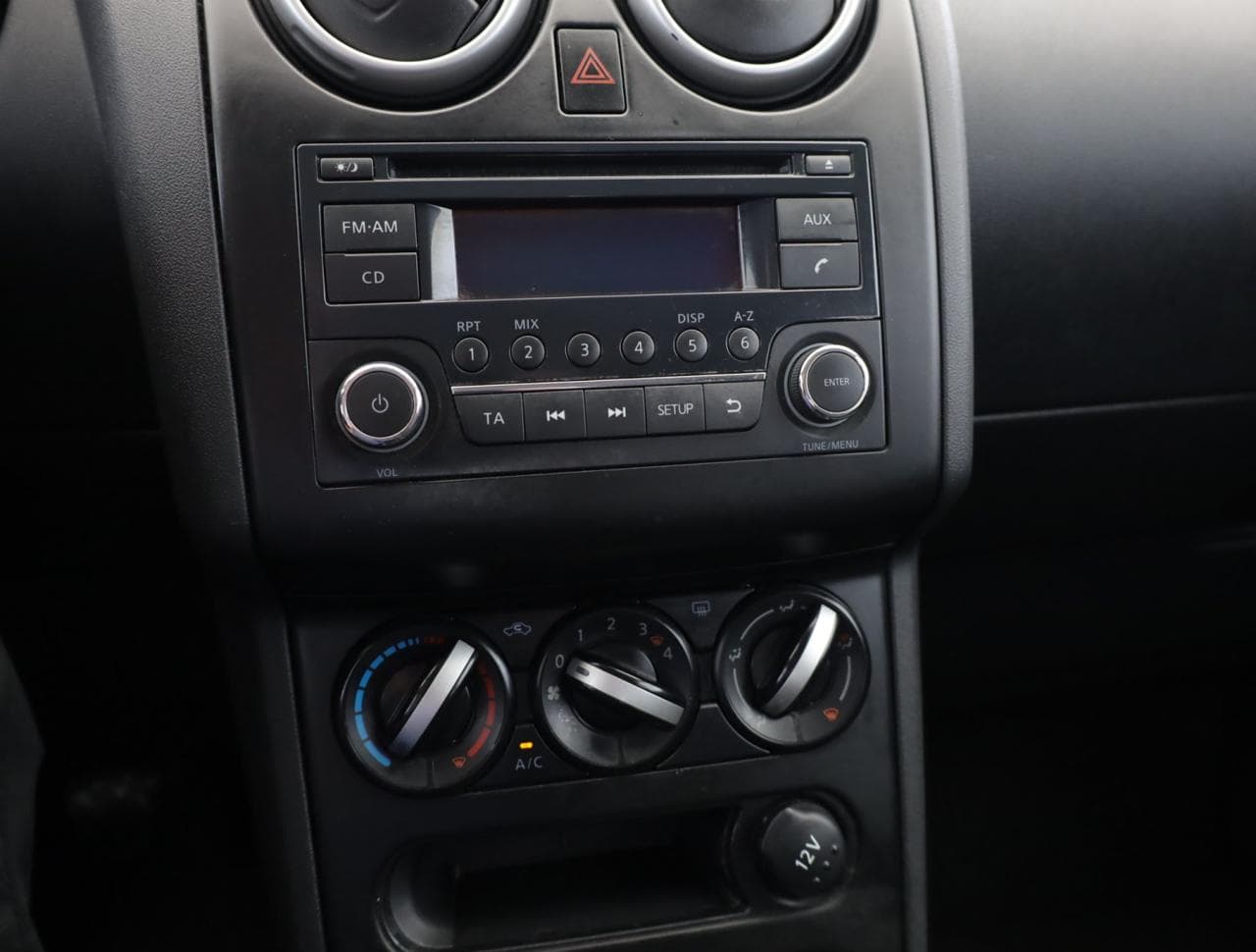 2013 Nissan QASHQAI - 16