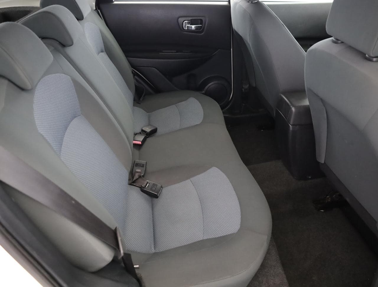 2013 Nissan QASHQAI - 11
