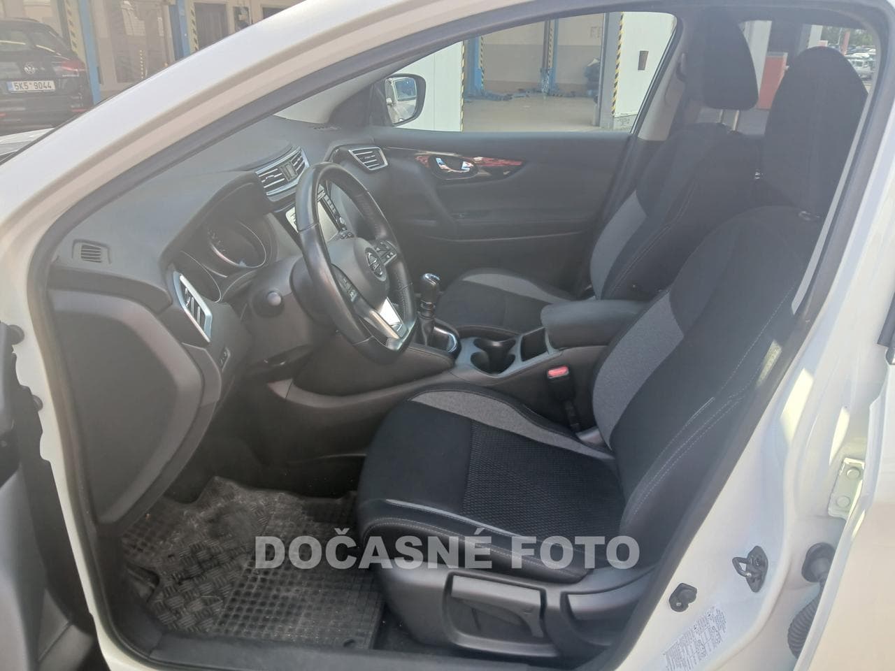 2018 Nissan QASHQAI - 3