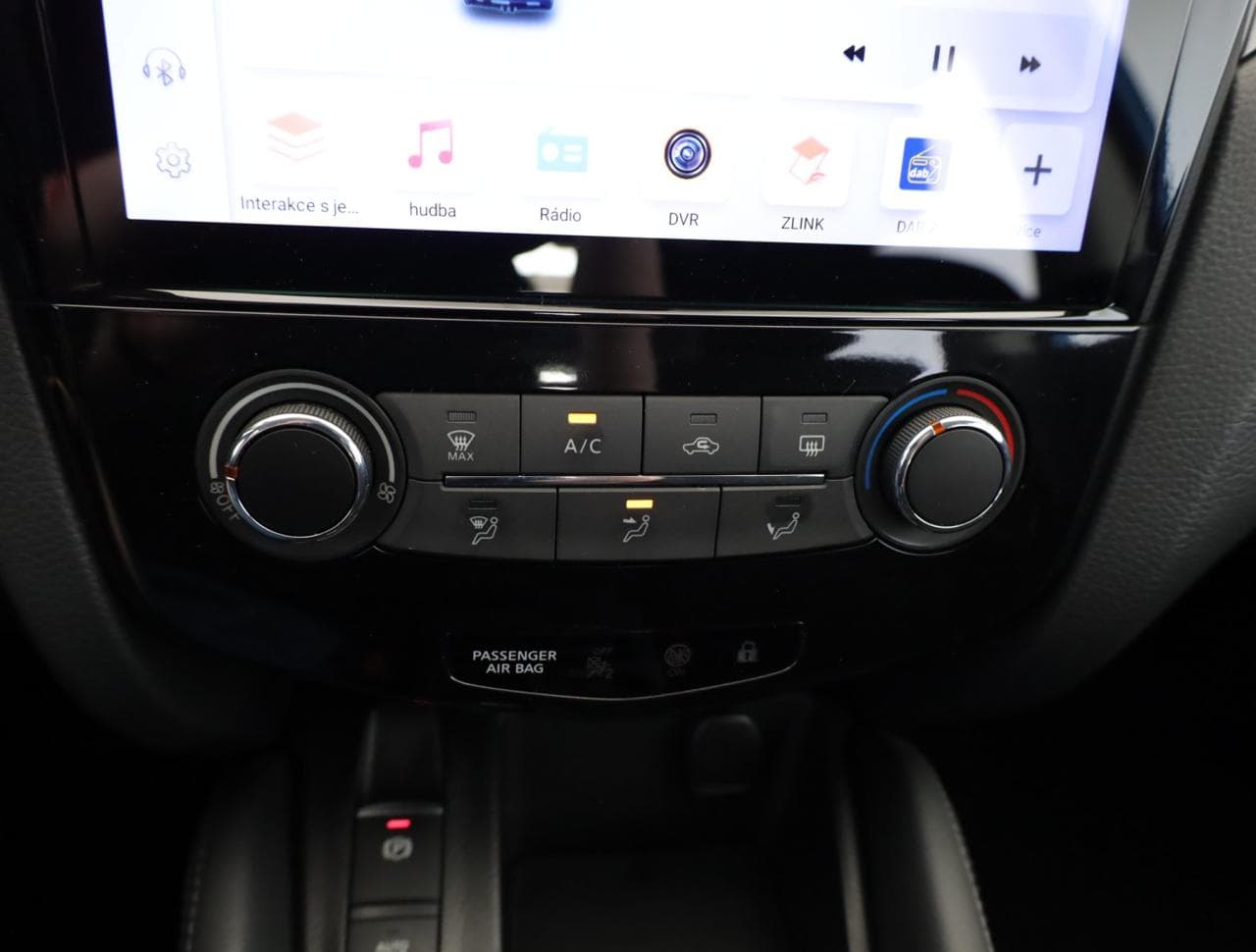 2019 Nissan QASHQAI - 30