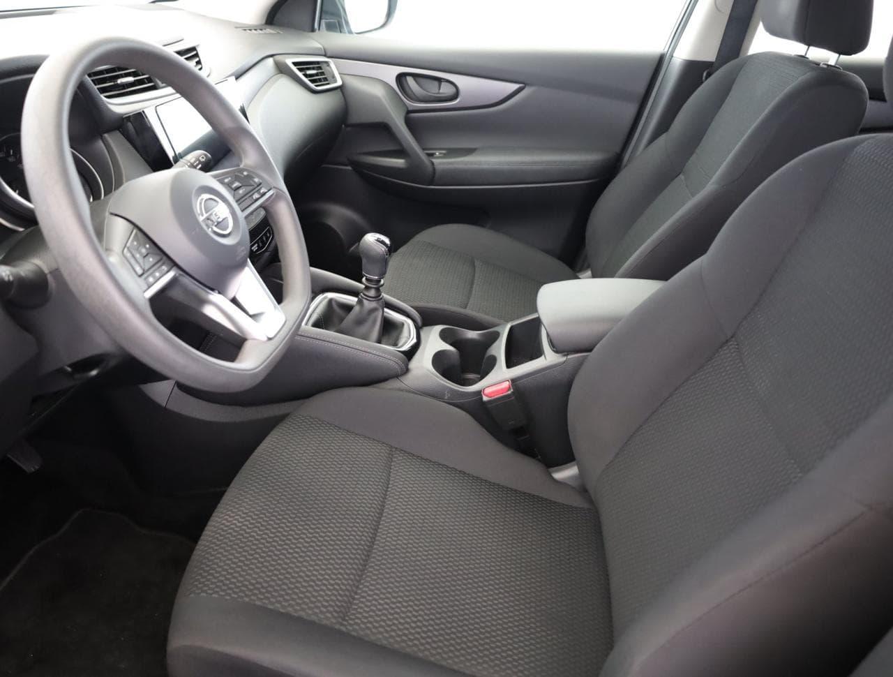 2019 Nissan QASHQAI - 19