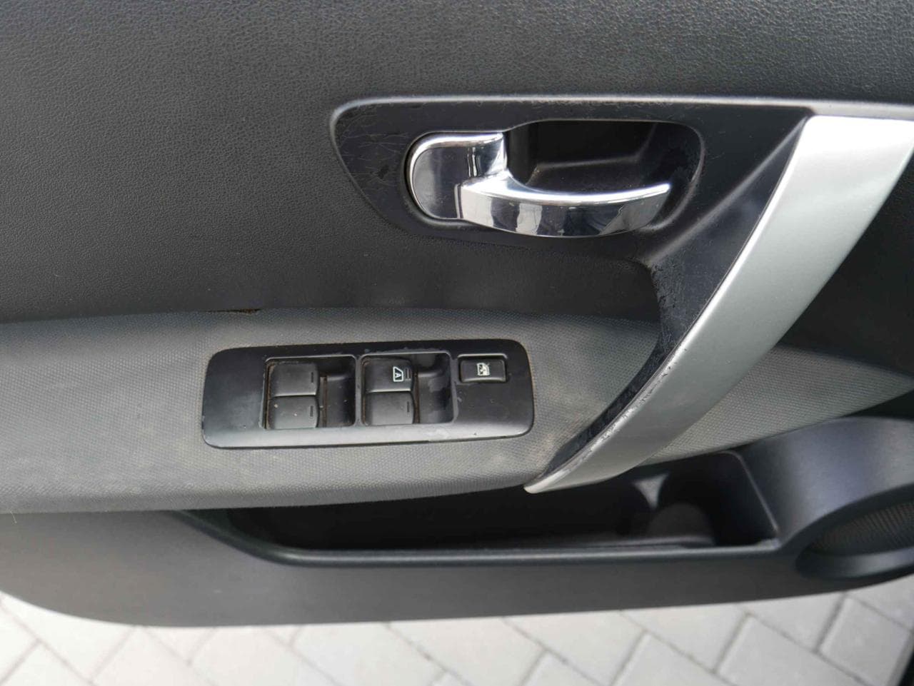 2009 Nissan QASHQAI - 21