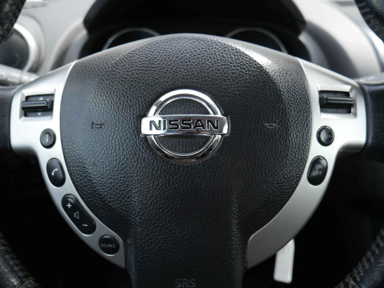 2009 Nissan QASHQAI - 26