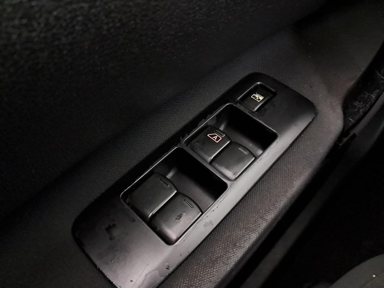 2012 Nissan QASHQAI - 24
