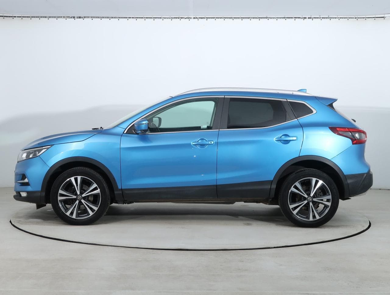 2018 Nissan QASHQAI - 4
