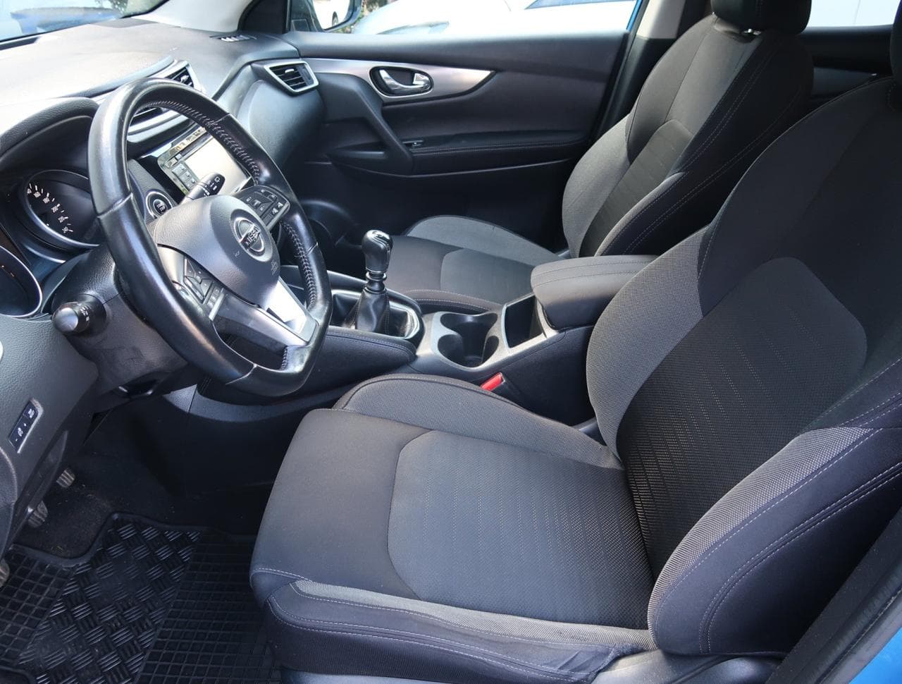 2018 Nissan QASHQAI - 16